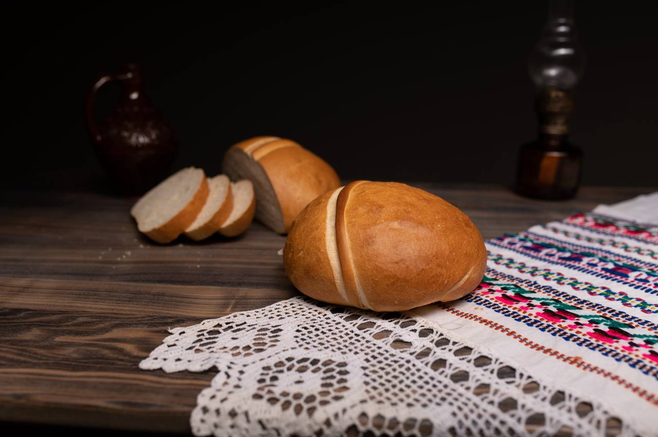 Pâine albă rotundă